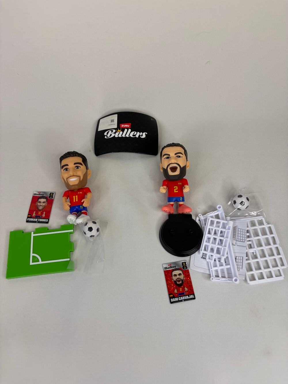 FIFA Ballers Zuru World Cup SPAIN set of 2 Dani Carvajal Rare + Ferran Torres